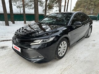 2018 Toyota Camry VIII (XV70), чёрный, 2490000 рублей, вид 2