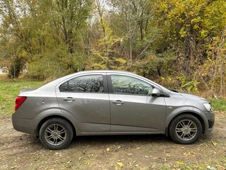 2012 Chevrolet Aveo II, серый, 600000 рублей, вид 4