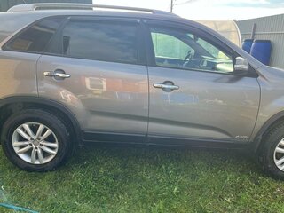 2010 Kia Sorento II, серый, 1350000 рублей, вид 5