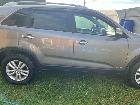 2010 Kia Sorento II, серый, 1350000 рублей - вид 4