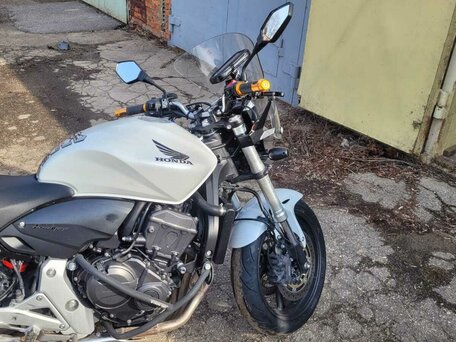 2012 Honda CB 600F Hornet, белый, 600000 рублей, вид 4