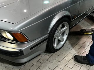 1987 BMW 6 серии 635i I (E24), серебристый, 6000000 рублей, вид 4