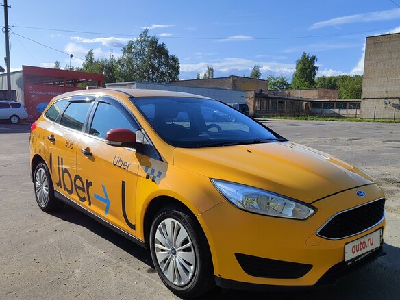 2016 Ford Focus III Рестайлинг, жёлтый, 585000 рублей - вид 1