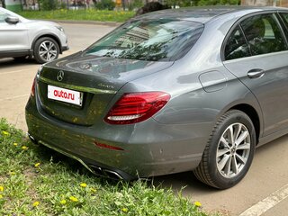 2019 Mercedes-Benz E-Класс 200 V (W213, S213, C238), серый, 6790000 рублей, вид 3