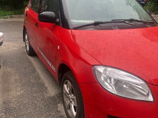 2008 Skoda Fabia II, красный, 300000 рублей, вид 5