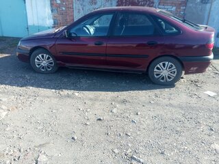 2000 Renault Laguna I, красный, 140000 рублей, вид 4
