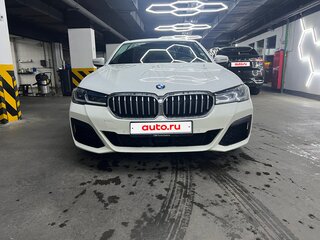 2020 BMW 5 серии 530d xDrive VII (G30/G31/G38) Рестайлинг, белый, 5500000 рублей, вид 2