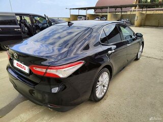 2019 Toyota Camry VIII (XV70), чёрный, 2700000 рублей, вид 3