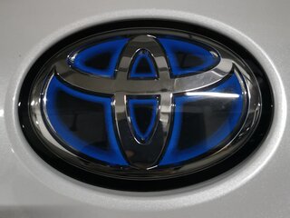 2021 Toyota Izoa I, белый, 2909570 рублей, вид 1