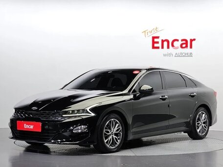 2021 Kia K5 III, чёрный, 2290000 рублей, вид 1
