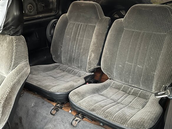 1989 Suzuki Escudo I, чёрный, 330000 рублей - вид 9