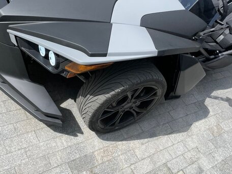 2015 Polaris Slingshot, чёрный, 2250000 рублей, вид 2