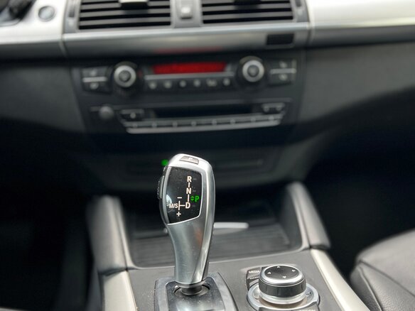 2012 BMW X6 35i I (E71) Рестайлинг, чёрный, 3600000 рублей - вид 9