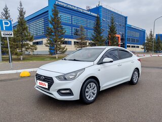2018 Hyundai Solaris II, белый, 910000 рублей, вид 1