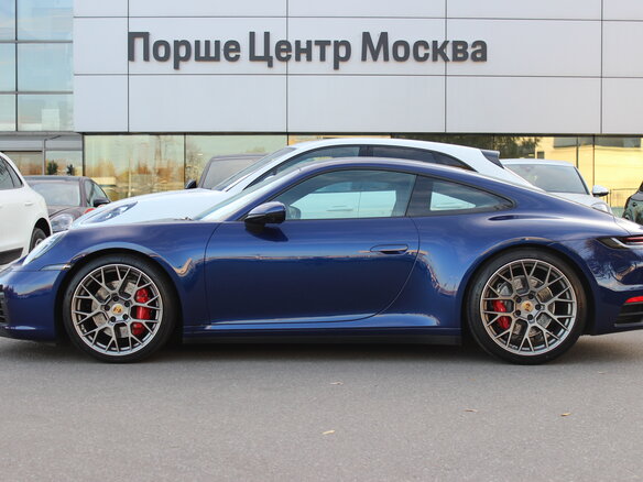 2019 Porsche 911 Carrera 4S VIII (992), синий - вид 3