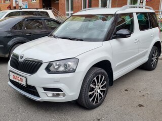 2015 Skoda Yeti I Рестайлинг, белый, 1650000 рублей, вид 3