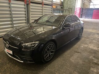 2021 Mercedes-Benz E-Класс 220 d V (W213, S213, C238) Рестайлинг, чёрный, 4950000 рублей, вид 1