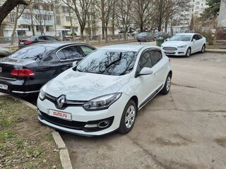 2014 Renault Megane III Рестайлинг 2, белый, 850000 рублей, вид 1