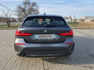 2020 BMW 1 серии 118i III (F40), чёрный, 2200000 рублей, вид 2