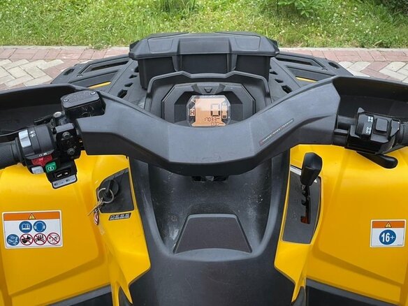 2013 BRP Can-Am Outlander 650, жёлтый, 1300000 рублей - вид 4