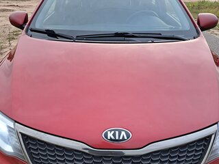 2015 Kia Rio III Рестайлинг, красный, 1100000 рублей, вид 4