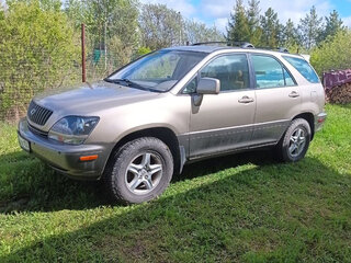 2000 Lexus RX 300 I, бежевый, 950000 рублей, вид 4