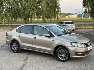 2019 Volkswagen Polo V Рестайлинг, бежевый, 1195000 рублей, вид 2
