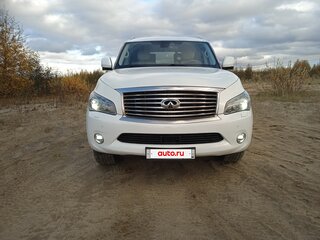 2011 Infiniti QX56 II, белый, 2700000 рублей, вид 2