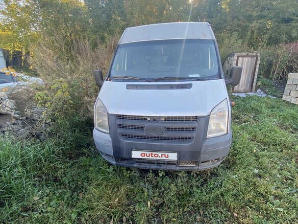 2008 Ford Transit, серебристый - вид 1