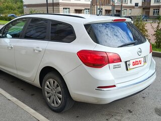 2013 Opel Astra J Рестайлинг, белый, 669000 рублей, вид 5