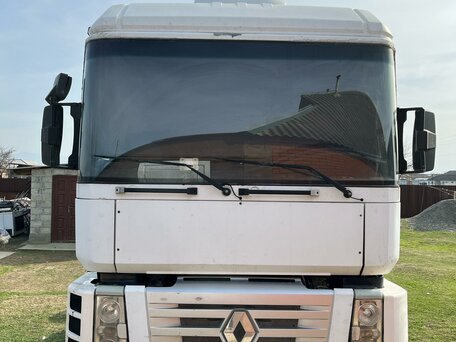 2003 Renault Magnum, белый, 2000000 рублей, вид 1