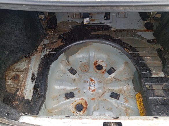 2002 Toyota Echo, серый, 155000 рублей - вид 17
