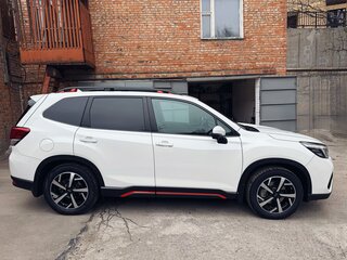 2020 Subaru Forester V, белый, 3050000 рублей, вид 3