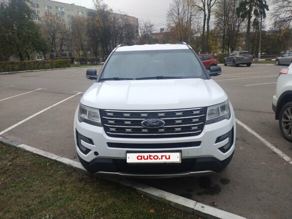 2016 Ford Explorer V Рестайлинг, белый