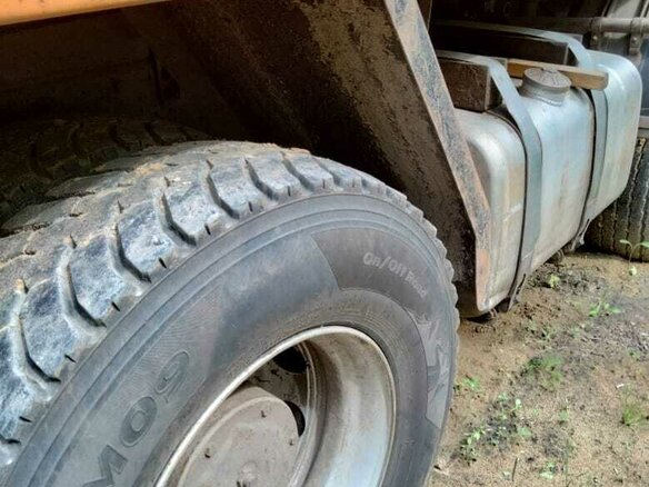 2007 Iveco Trakker, синий, 2000000 рублей - вид 5