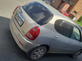 2002 Toyota Duet, золотистый, 305000 рублей, вид 5