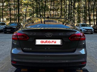 2017 Ford Focus III Рестайлинг, серый, 1355000 рублей, вид 5