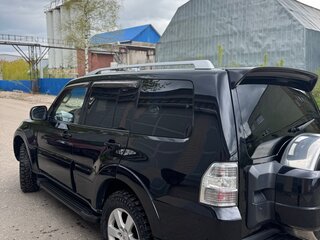 2007 Mitsubishi Pajero IV, чёрный, 1970000 рублей, вид 1