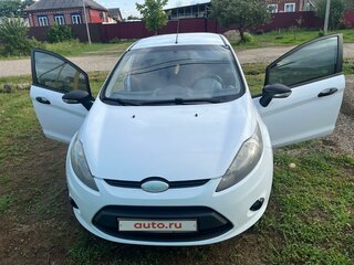 2009 Ford Fiesta Mk6, белый, 550000 рублей, вид 1