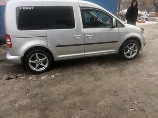 2013 Volkswagen Caddy III Рестайлинг, серебристый, 1100000 рублей, вид 5