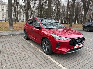 2023 Ford Escape IV Рестайлинг, красный, 1899000 рублей, вид 4