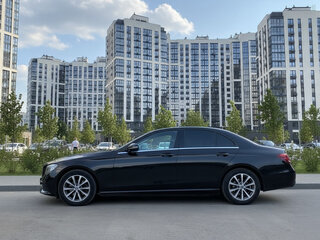 2019 Mercedes-Benz E-Класс 200 d V (W213, S213, C238), чёрный, 2886000 рублей, вид 2