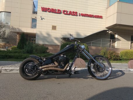 2005 American IronHorse Texas Chopper, чёрный, 3000000 рублей, вид 5