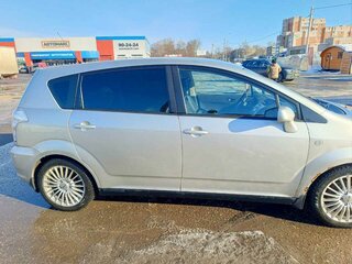 2008 Toyota Corolla Verso I Рестайлинг 2, серебристый, 750000 рублей, вид 3
