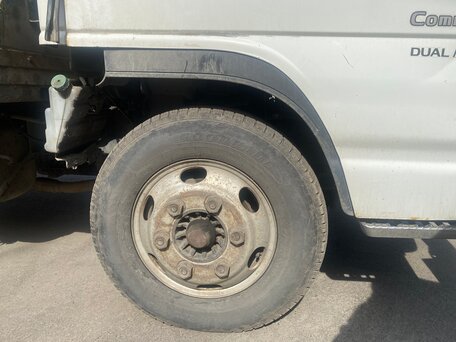 2003 Nissan Atlas, белый, 1300000 рублей, вид 4