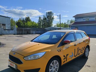 2016 Ford Focus III Рестайлинг, жёлтый, 585000 рублей, вид 1