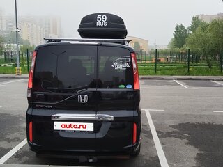 2017 Honda Stepwgn V Рестайлинг, чёрный, 1490000 рублей, вид 4