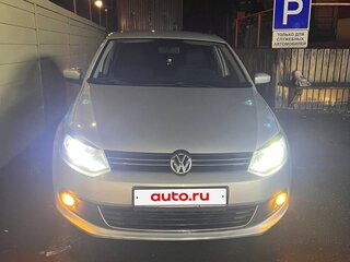 2011 Volkswagen Polo V, серебристый, 725000 рублей, вид 1