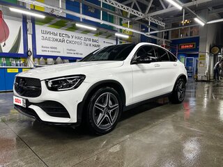 2020 Mercedes-Benz GLC 300 d I (X253) Рестайлинг, белый, 6500000 рублей, вид 1