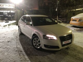 2009 Audi A3 II (8P) Рестайлинг 2, белый, 570000 рублей, вид 3